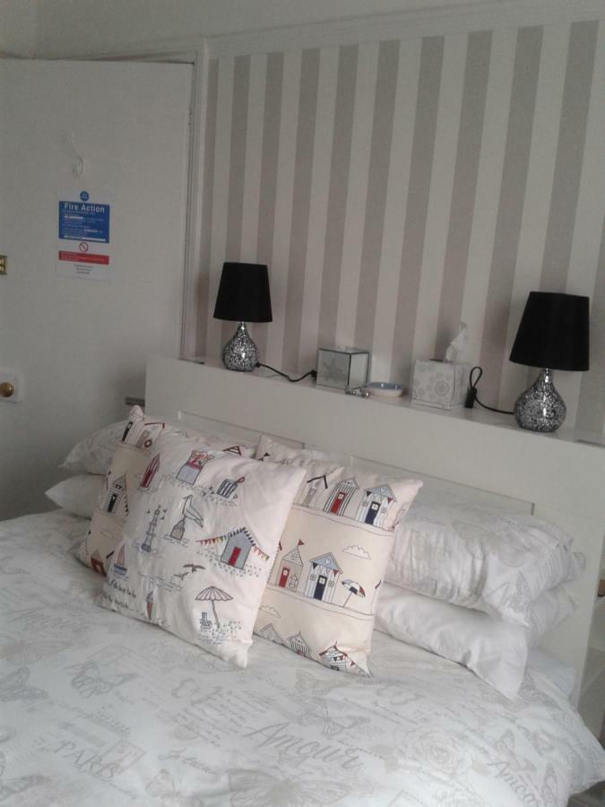 פול South Rising Guest House מראה חיצוני תמונה